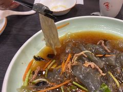 五彩炒肉拉皮-环宇草鸡店·特色炒鸡
