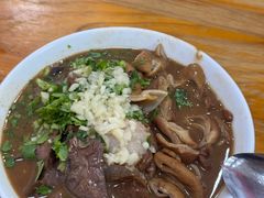-陈记卤煮小肠