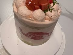 -鹿里烘焙LulyBaking(东二环泰禾广场店)