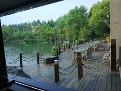 -上海怡沁园度假酒店