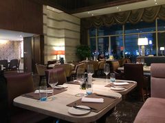 大堂-郑州希尔顿酒店·阿米奇意大利餐厅