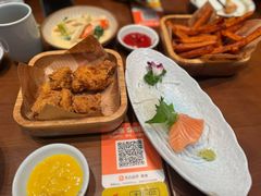 -8PINTS八品脱·日料·烧鸟·精酿小酒馆(莘庄店)