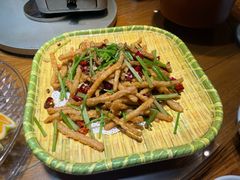 -黄泥岗·地道湖北菜(奥特莱斯店)