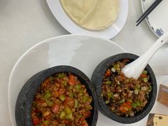 黑红三剁双拼-蝴蝶泉宾馆-中餐厅