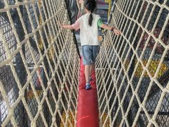 -嗨翻Hi-Fun竞技主题乐园·蹦床团建生日轰趴(荆川 国光1937店)