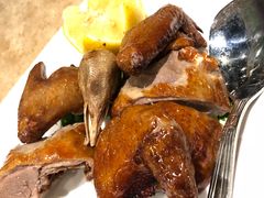 招牌乳鸽-岭南小馆