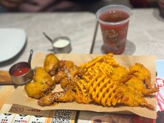 -必胜客(上海新南方商城PH店)