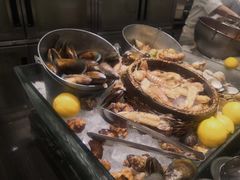 -圣丰索菲特·2 On 988 Café 自助餐厅
