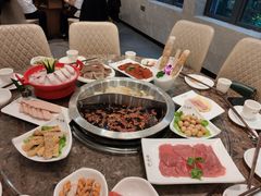 -仟佰味鲜货火锅(中央公园)