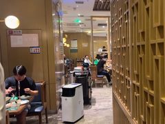 -亚马逊蒸汽活海鲜自助(LCM置汇旭辉广场店)