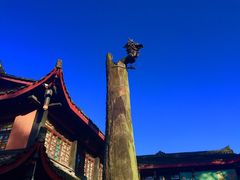 -峨眉山报国寺