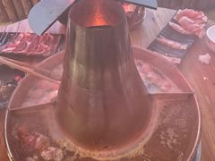 -果松木炭酸菜铜火锅·外婆参鸡汤