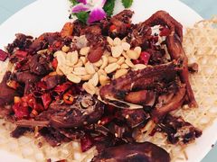 -宜宾海鲜酒家·三十年老字号