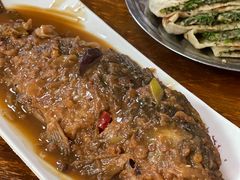 炖鲫鱼-王庄子肉饼馅饼