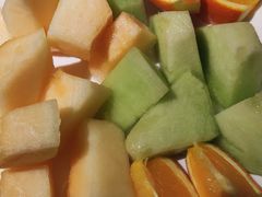 哈密瓜-温禾牛·和牛寿喜烧自助火锅(恒基名人店)