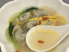 刀鱼馄饨-唔哩赞·崇明私藏菜(建国西路店)