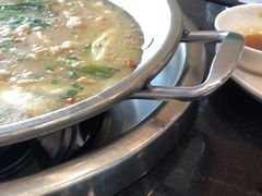 -老来福·非遗酸汤兔(凯旋路店)