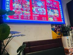 -怪怪龙虾·来自江苏盱眙(惊驾路店)