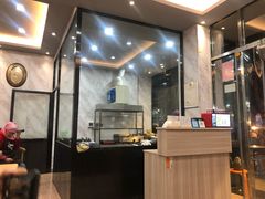 -白翔甜食店