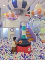 -孩子王童乐园(余姚万达店)