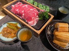 -湊湊火锅·茶憩(新中关购物中心店)