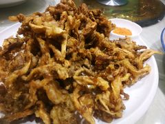 干炸小蘑菇-金手勺东北菜馆(大屯北路店)