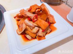 -老佛爷炭火蛙锅直营(清滨路总店)