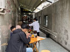 -沪西老弄堂面馆(定西路店)