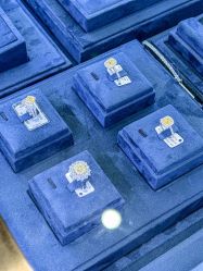 点击看大图 -Cindy Jewelry·钻戒·彩色宝石