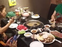 -丫丫汤膳打边炉(宏府408坊店)