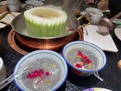 -得意咚瓜·顺德鱼生·冬瓜火锅(深圳首店)