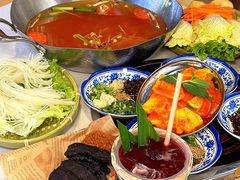 -王奋斗贵州酸汤牛肉火锅