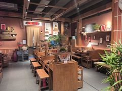 -巴卤社老火锅(财富店)