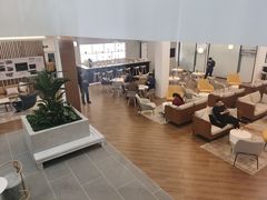 -上海宝宁宝马4S店