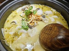 -九锅一堂酸菜鱼(学府凯德店)