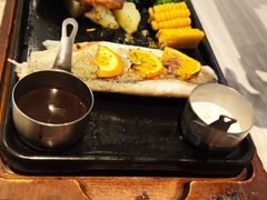 -必胜客(证大大拇指店)