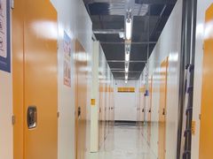-安东易迷你仓自助寄存仓库(淞虹路店)