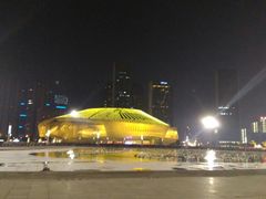 -东港音乐喷泉广场