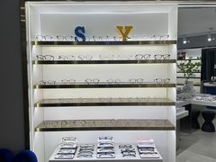 -视野联行眼镜蔡司·依视路官方授权店(顺城店)