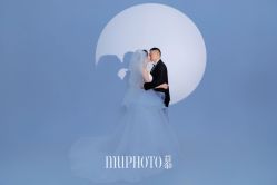 -Mu慕婚纱摄影·超级工作室