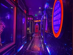 -UK派对KTV(日月广场店)