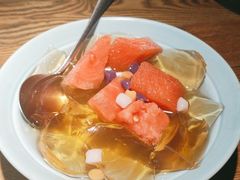 -蜜桃餐厅·伴山(湖滨商业街店)