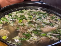 清炖牛肉锅-裕合顺清真餐厅·回民老菜·大连海鲜·特色烧烤(西安路店)