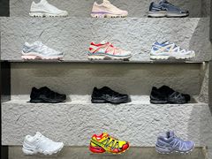 -SALOMON萨洛蒙(北京王府中环店)