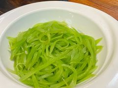 清炒莴笋丝-九子香辣蟹跳跳蛙(龙昆南路店)