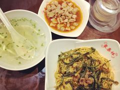 -东泰祥生煎馆(陕西南路店)