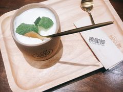 -ZING COFFEE 镜咖啡