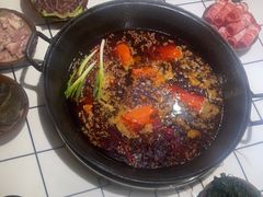 -扎起市井老火锅(乐山总店)