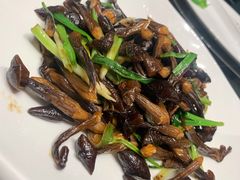 葱爆鸡枞菌-民国红公馆·秦淮八艳(夫子庙店)