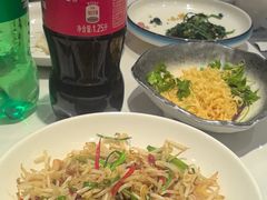 -东方饺子王(工农大路店)